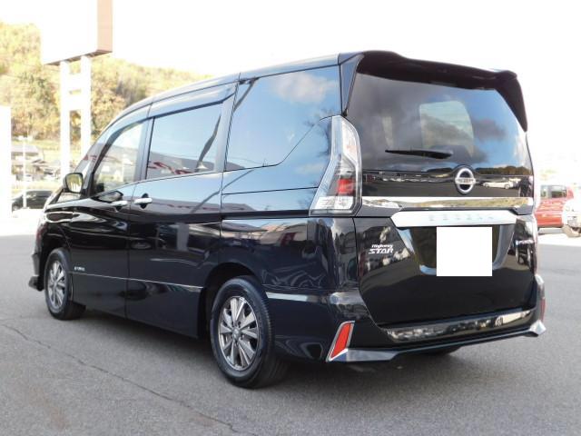 セレナ、ローン中買い取り車、バックボディ